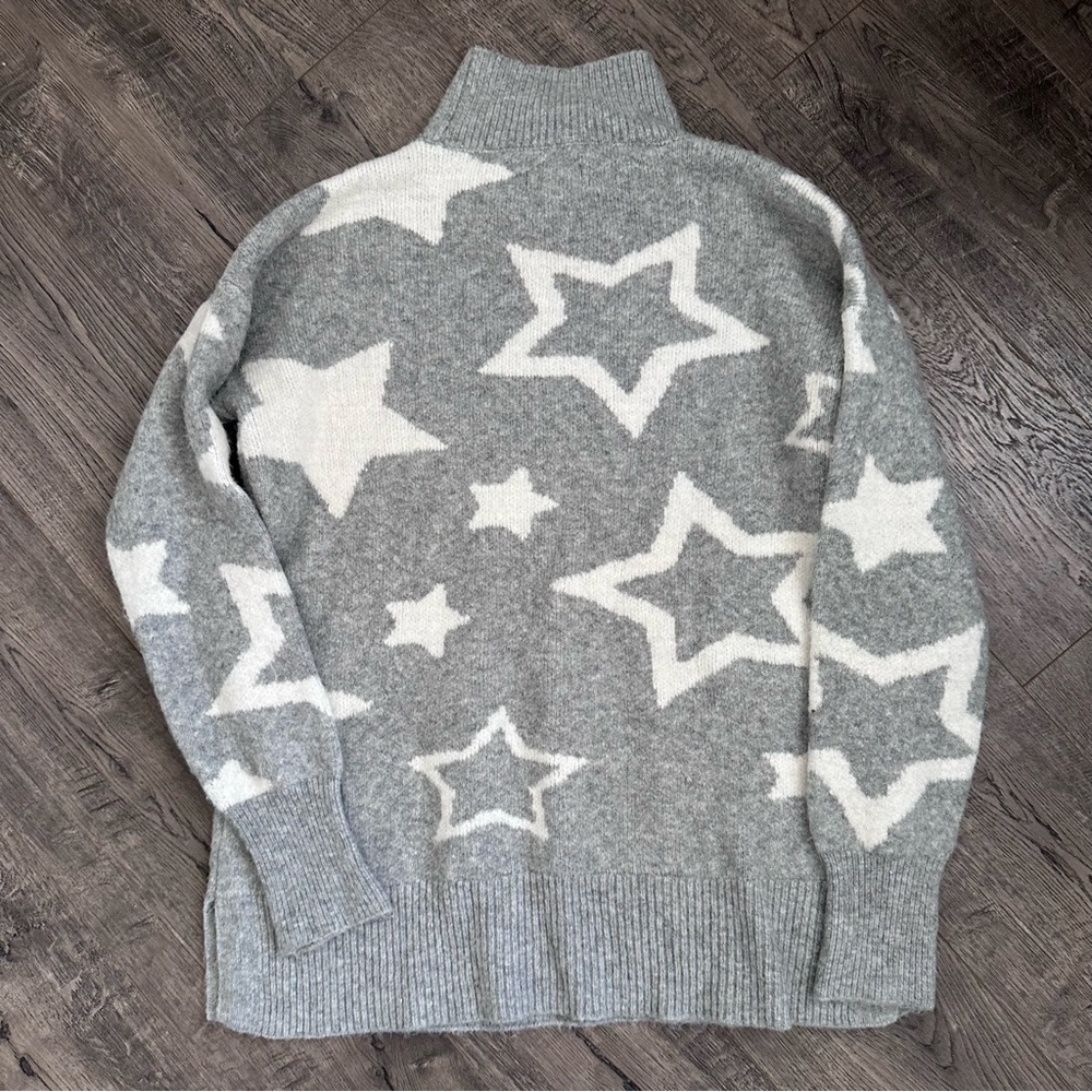 Lou and Grey long sleeve star sweater - Picture 2 of 4